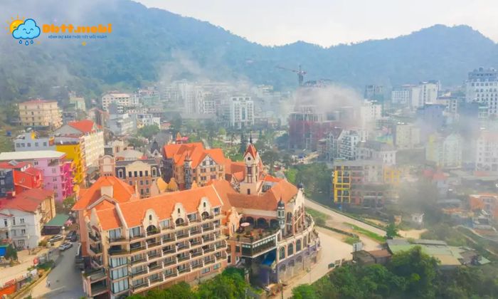 Luong Mua O Mien Nui Va Dong Bang Cung Co Su Khac Nhau