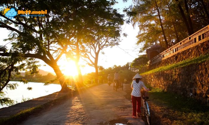 Thoi Tiet Giao Thoa Voi Su Ket Hop Giua Ca Nang Va Mua